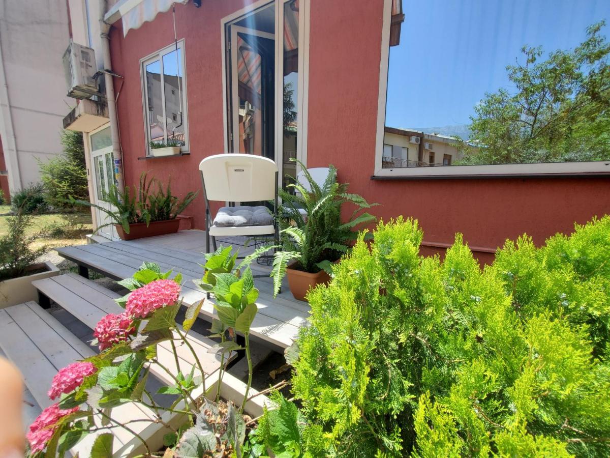 Mm Apartment Budva Luaran gambar