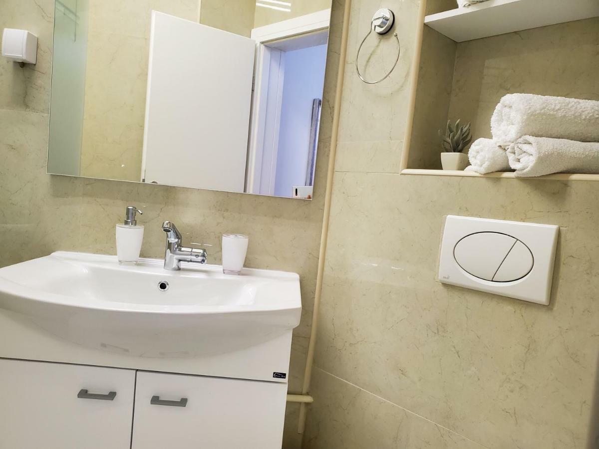 Mm Apartment Budva Luaran gambar